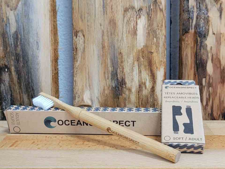 Brosse à dents à tête interchangeable en bambou